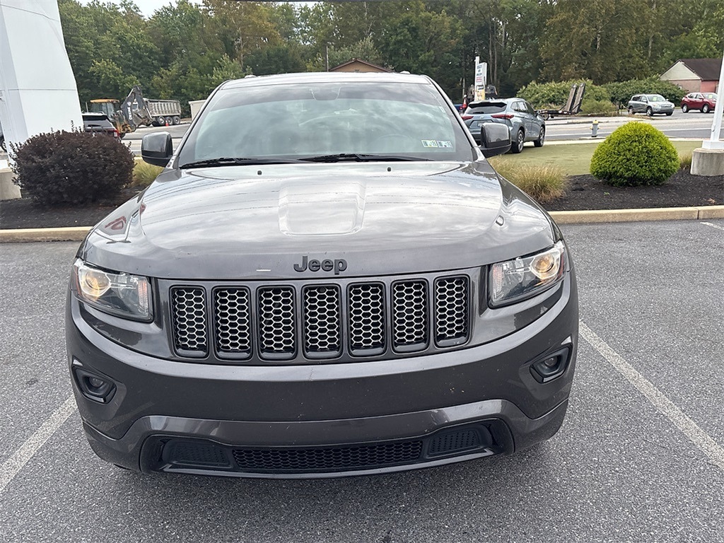 2014 Jeep Grand Cherokee Altitude photo 2