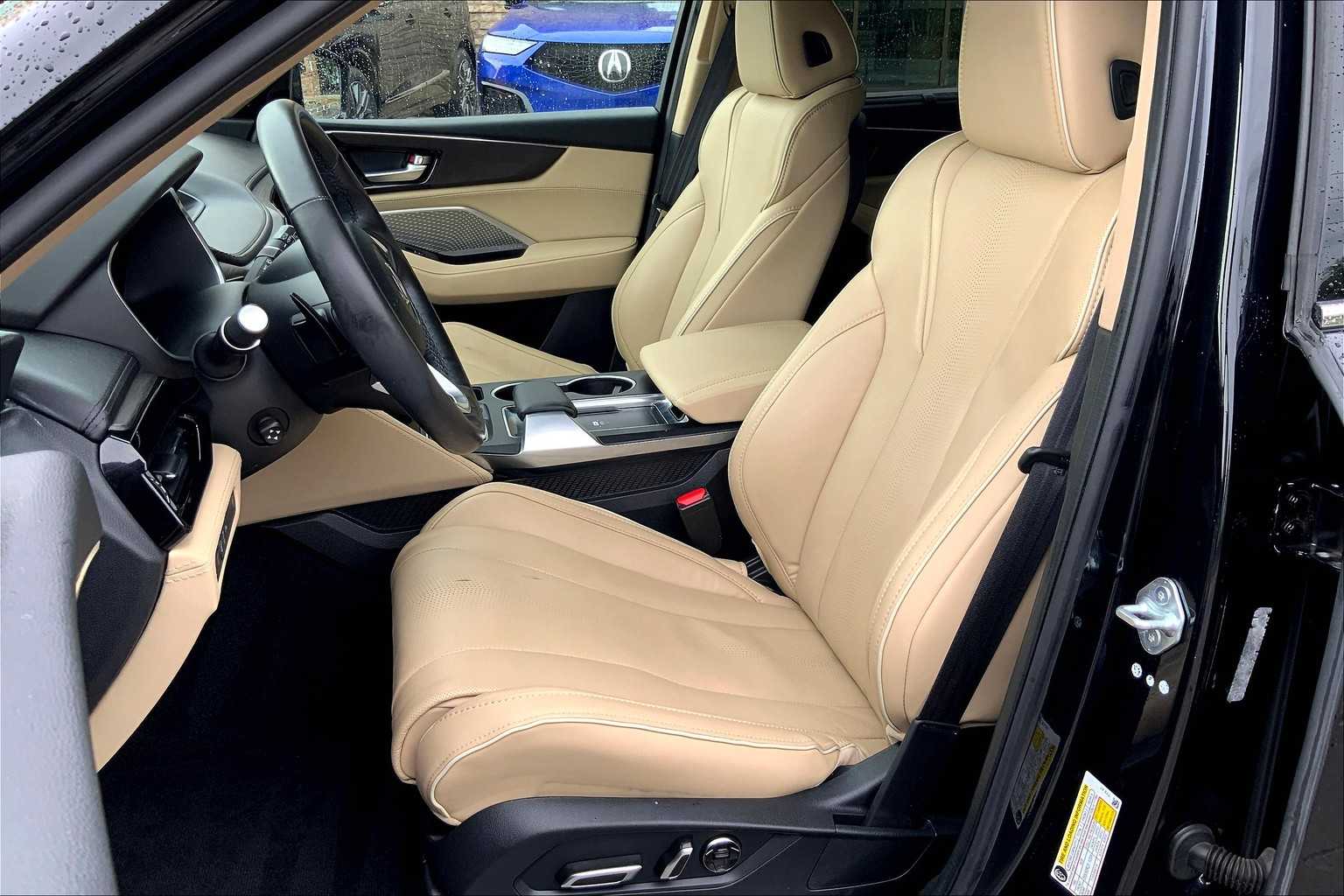 2024 Acura MDX SH-AWD Advance photo 7