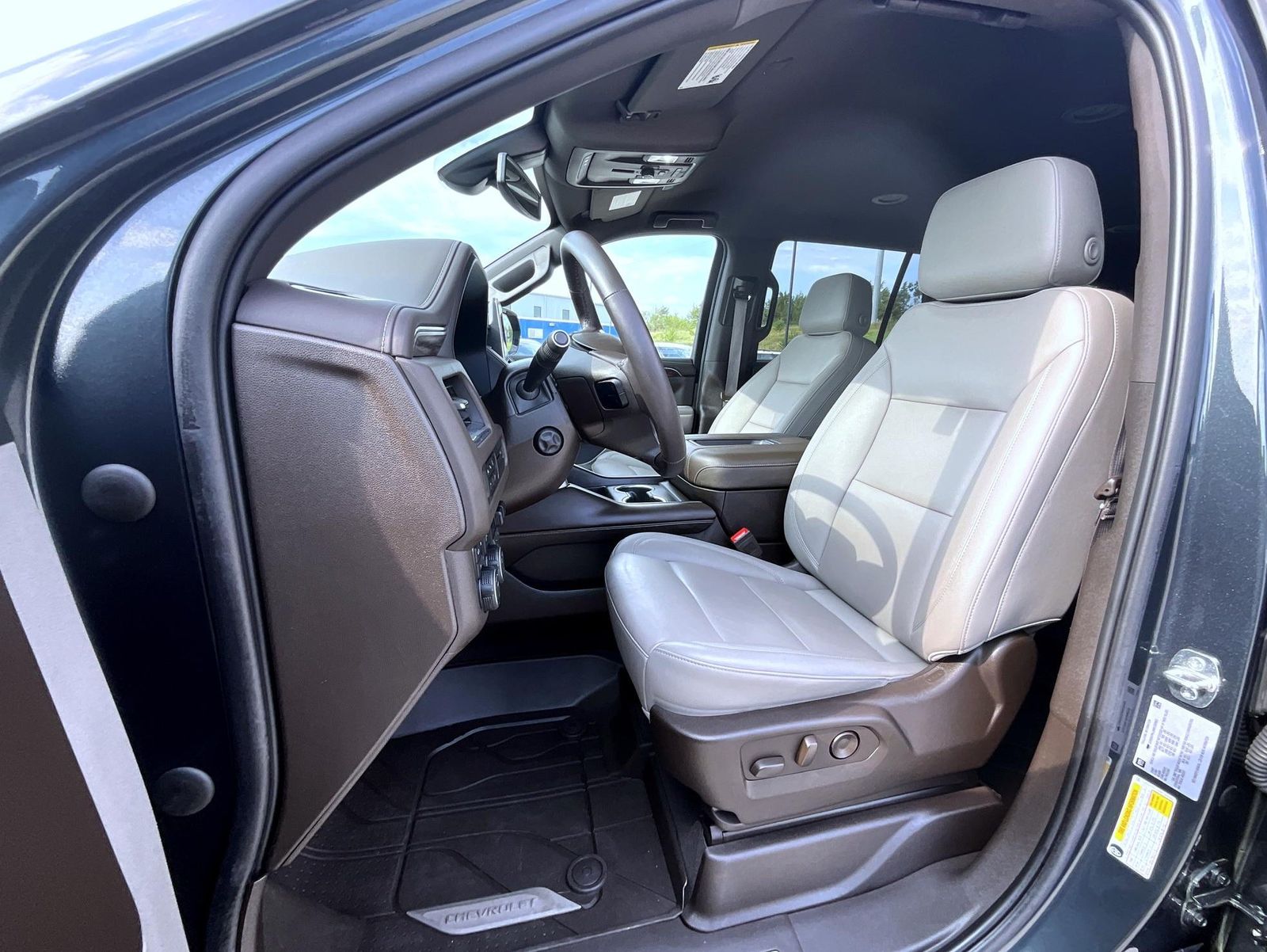 2022 Chevrolet Tahoe Z71 photo 11