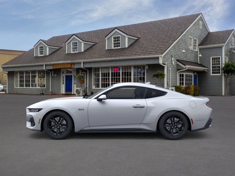 2025 Ford Mustang GT photo 2