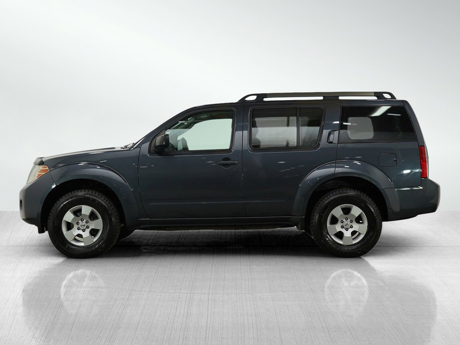 Used 2011 Nissan Pathfinder S with VIN 5N1AR1NB1BC632397 for sale in White Bear Lake, Minnesota