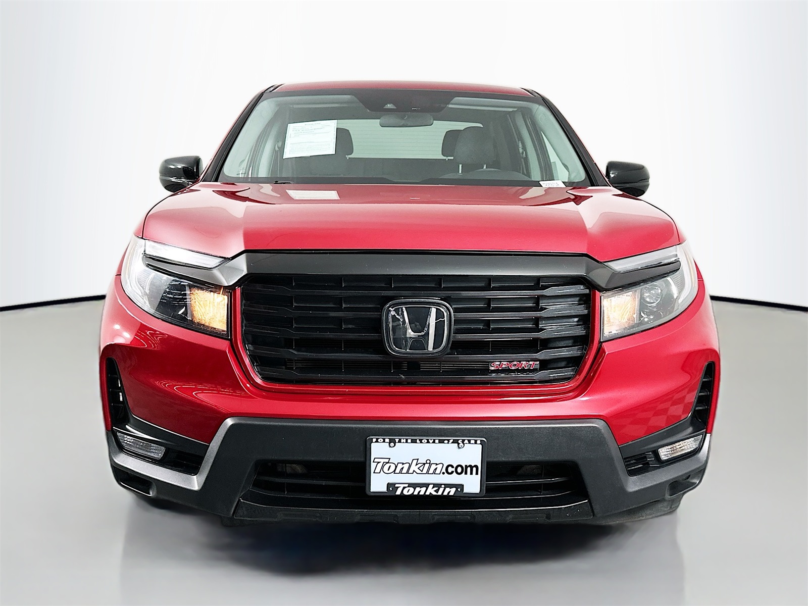 2021 Honda Ridgeline Sport photo 2