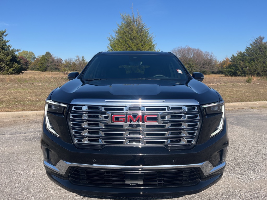 2026 Gmc Acadia Denali photo 2