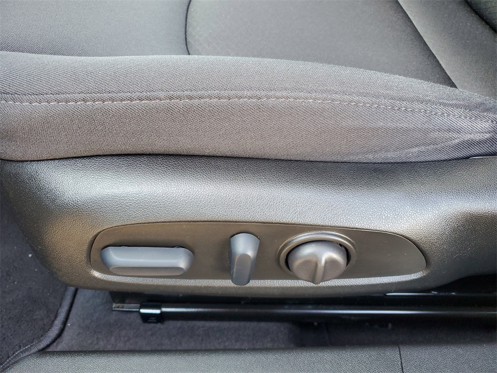 2023 Chevrolet Malibu 1LT photo 7