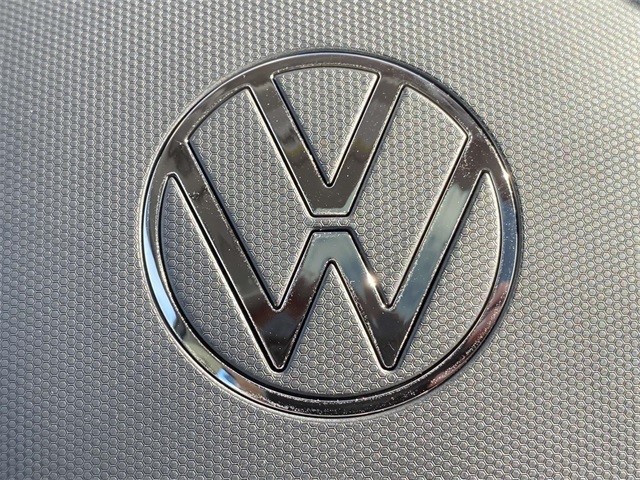 2025 Volkswagen Jetta 1.5T SE photo 17