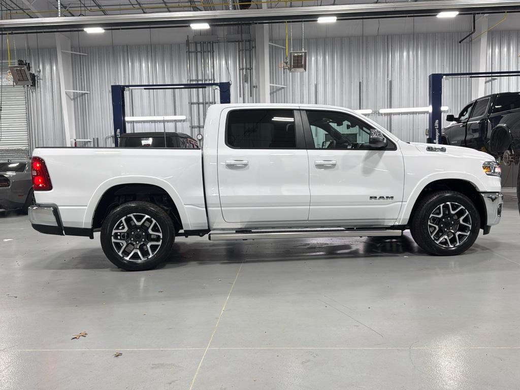 2025 Ram 1500 Laramie photo 8