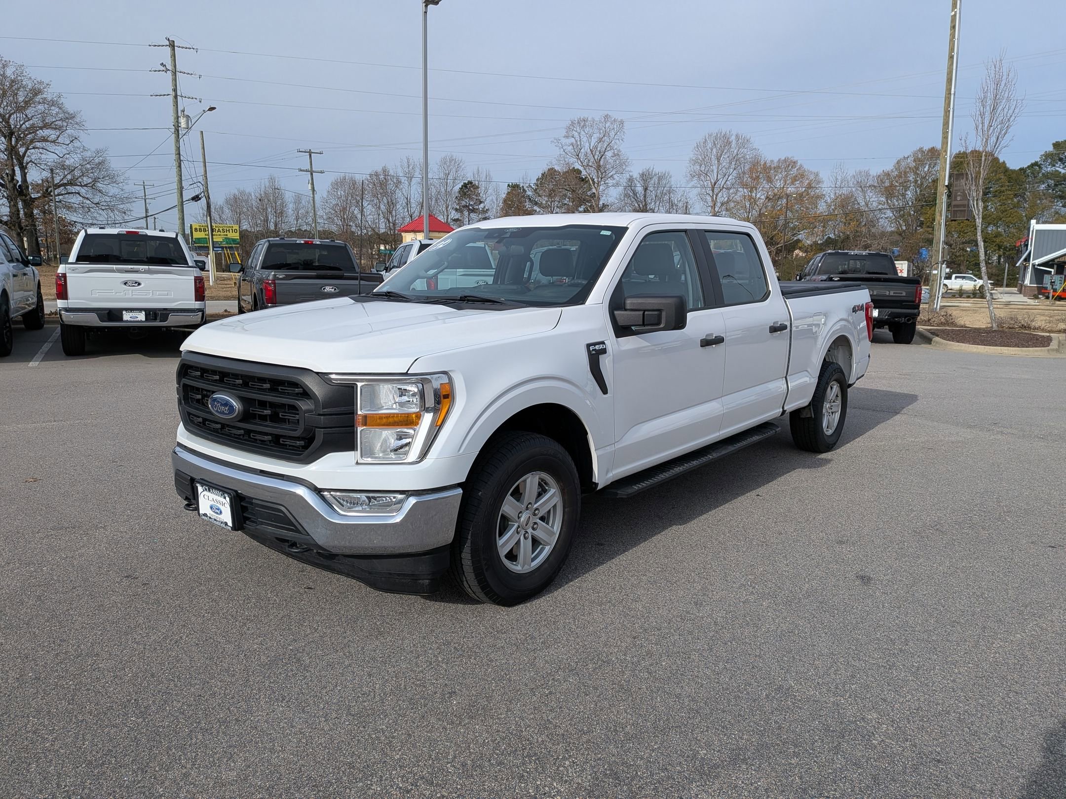 2022 Ford F-150 XL's photo