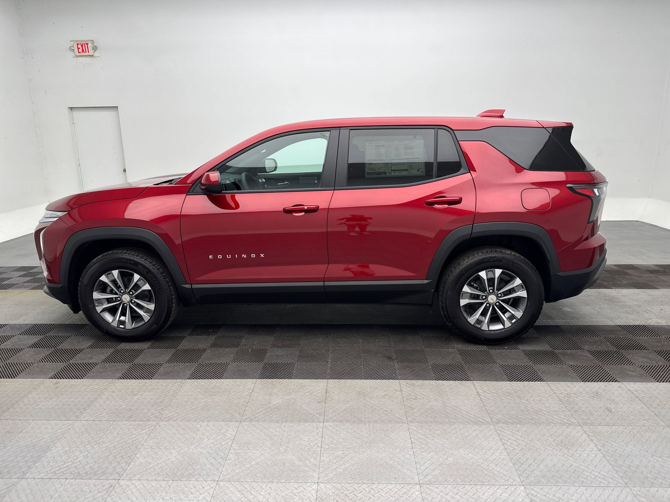 2026 Chevrolet Equinox LT photo 2