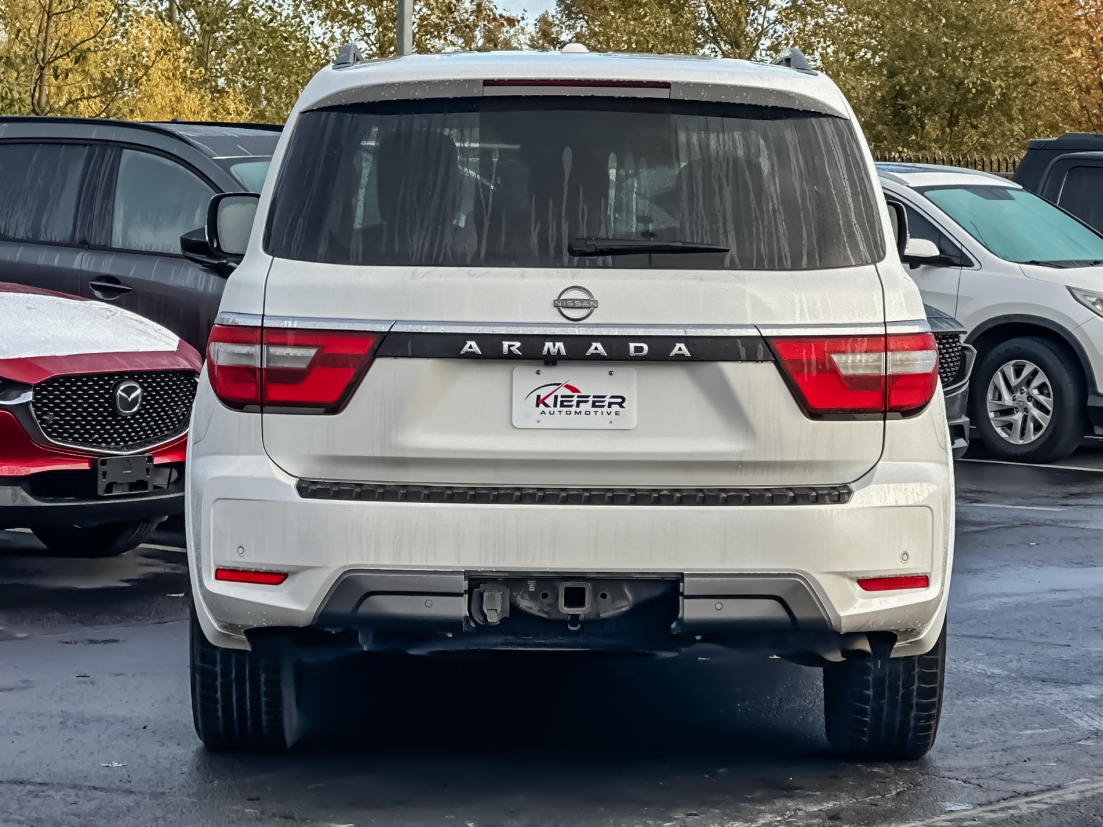 2022 Nissan Armada SV photo 3