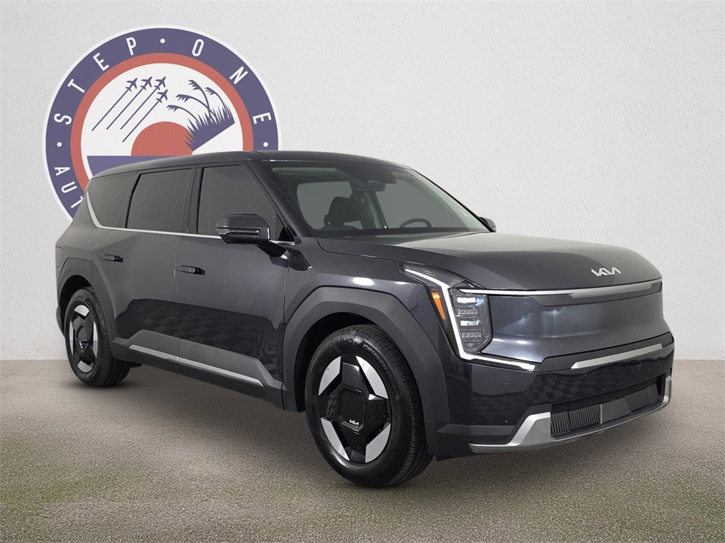 Used 2026 Kia EV9 Light L/R with VIN 5XYAB5S12TG005376 for sale in Fort Walton Beach, FL
