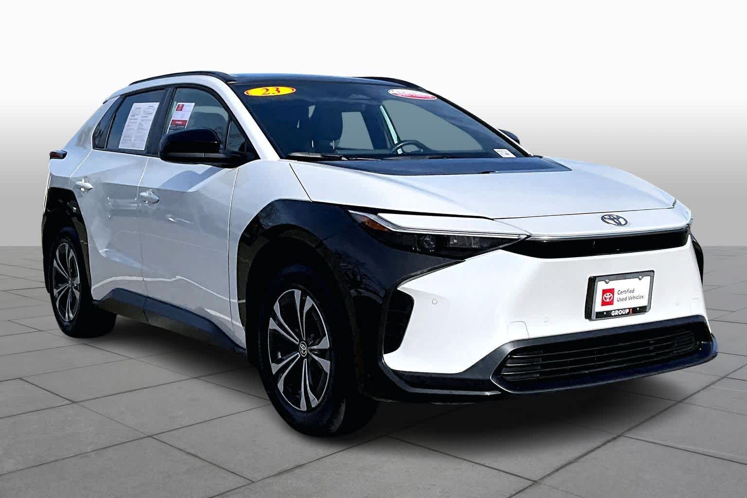 Used 2023 Toyota bZ4X XLE with VIN JTMAAAAA0PA029159 for sale in Folsom, CA