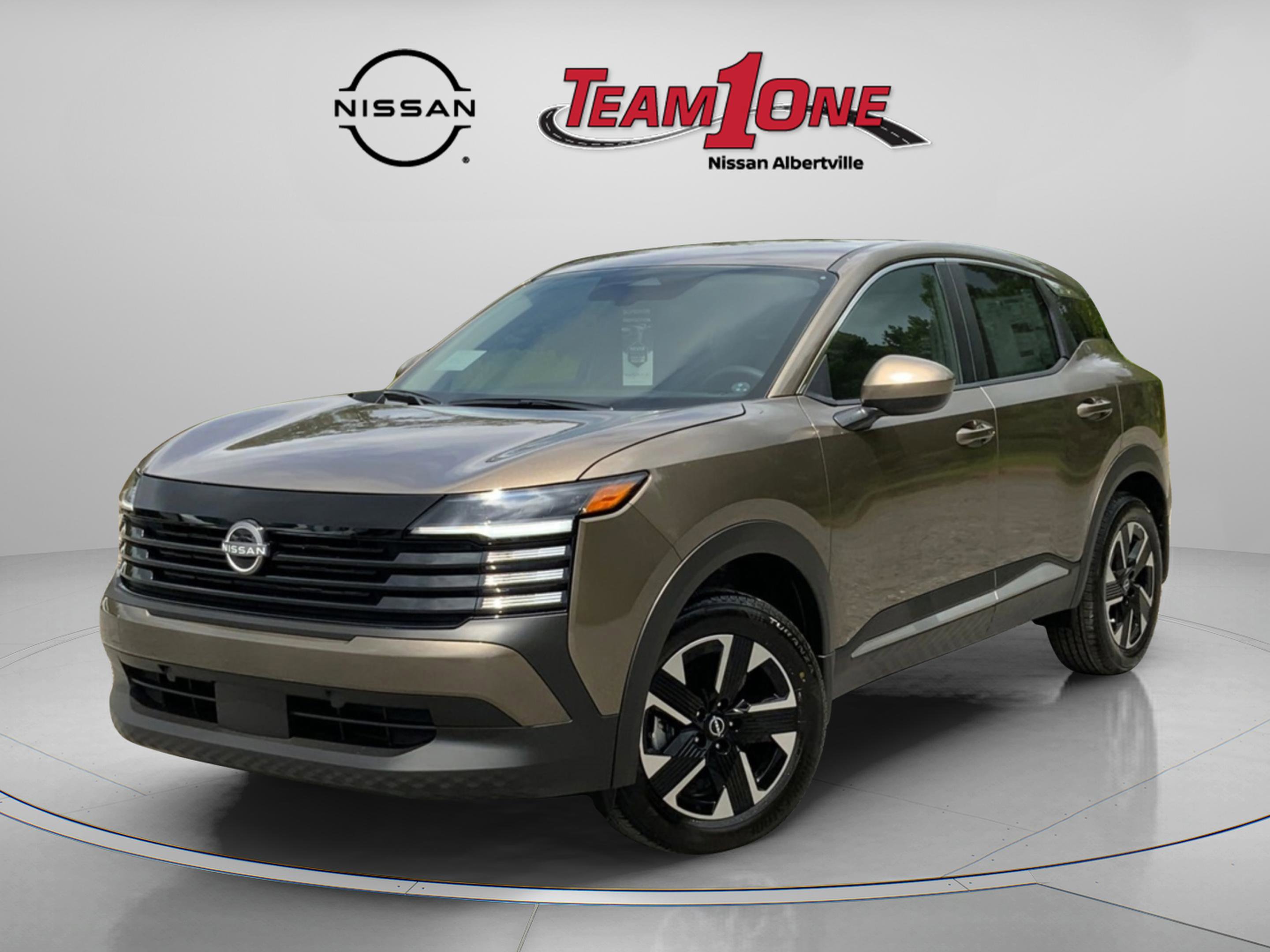2025 Nissan Kicks SV photo 2