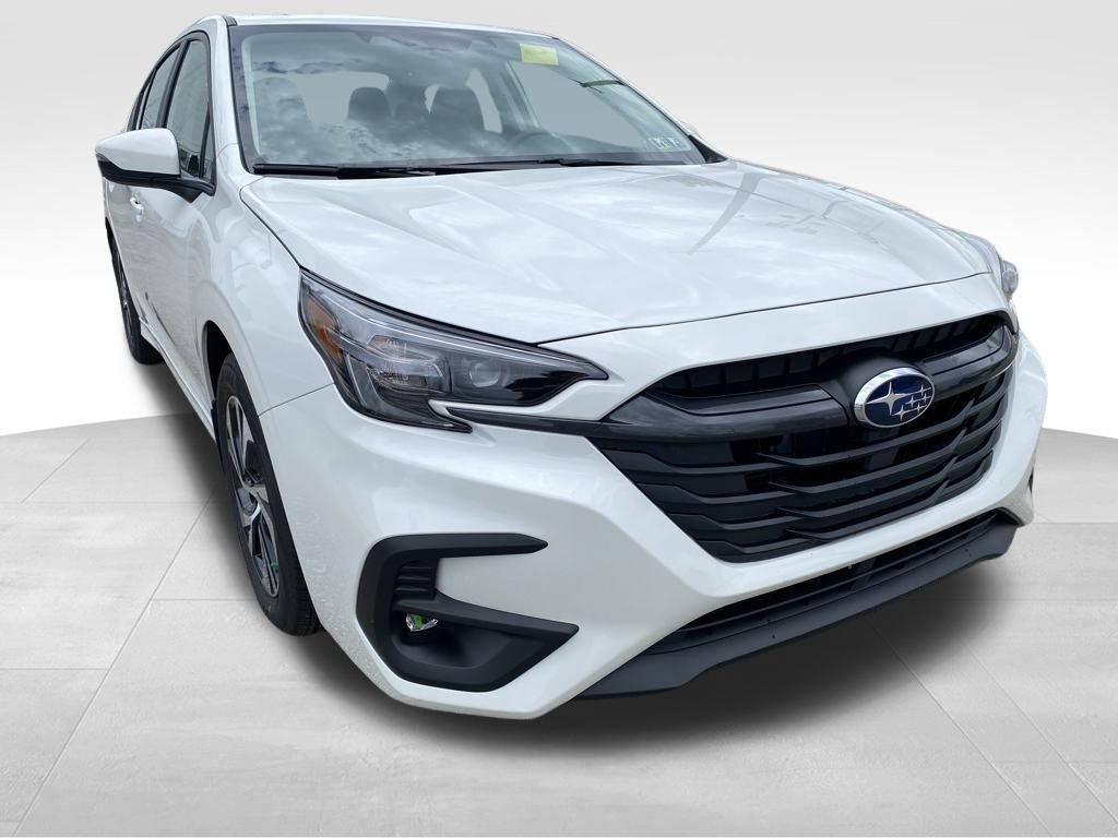 2025 Subaru Legacy Premium photo 2