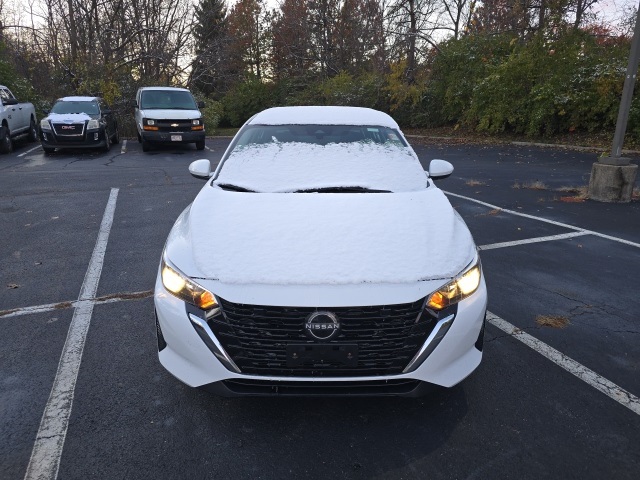 2024 Nissan Sentra SV photo 3