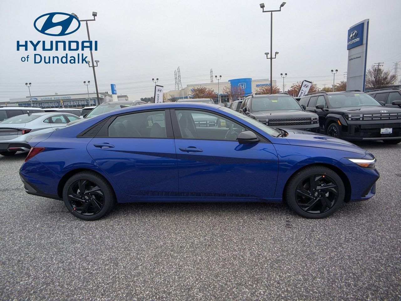 2026 Hyundai Elantra SEL Sport photo 3
