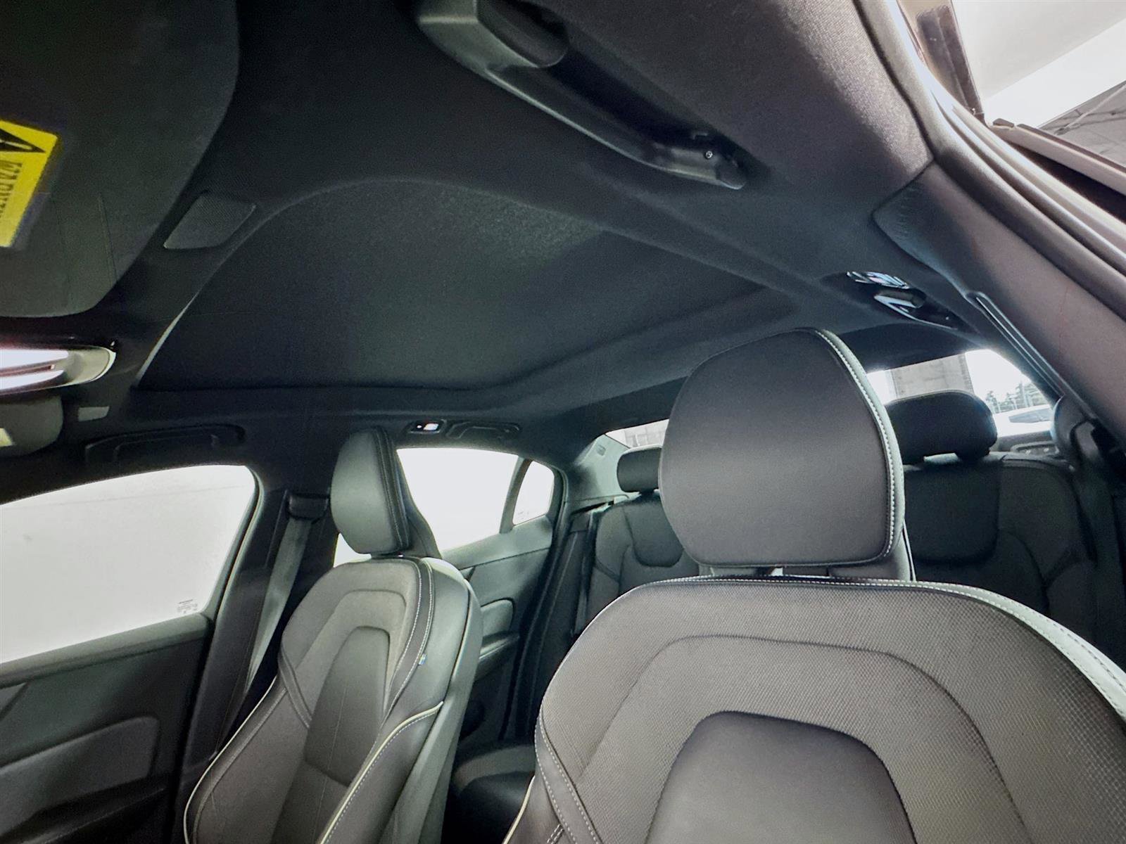 2024 Volvo S60 Recharge Ultimate Black Edition photo 14