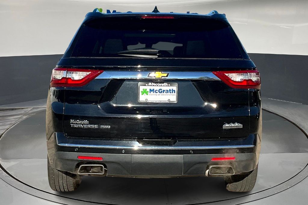 2019 Chevrolet Traverse High Country photo 3