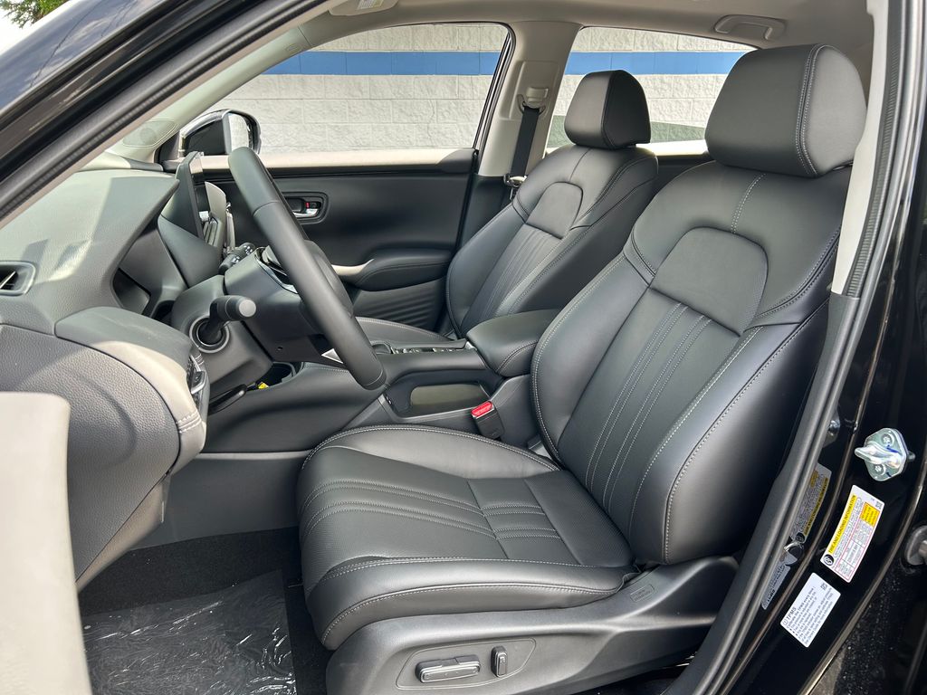 2026 Honda HR-V EX-L photo 15