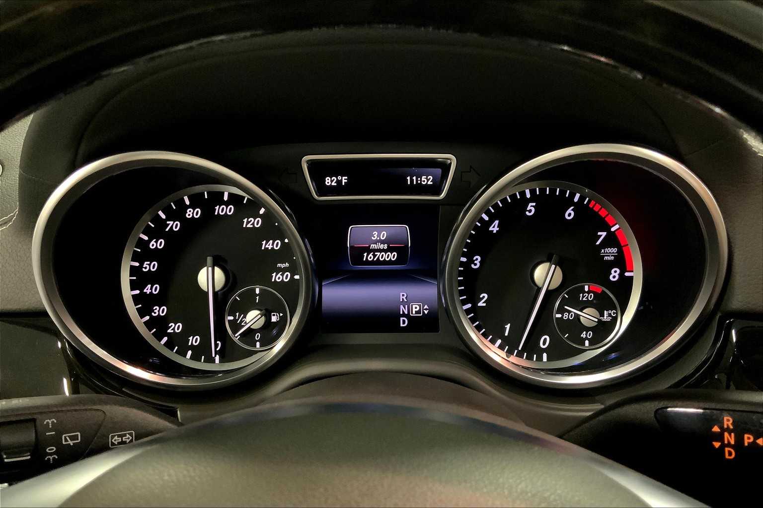 2015 Mercedes Benz ML 350 photo 23