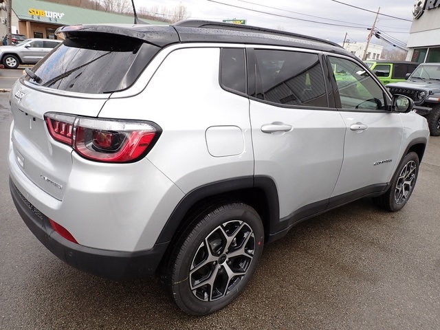 2025 Jeep Compass Limited photo 5