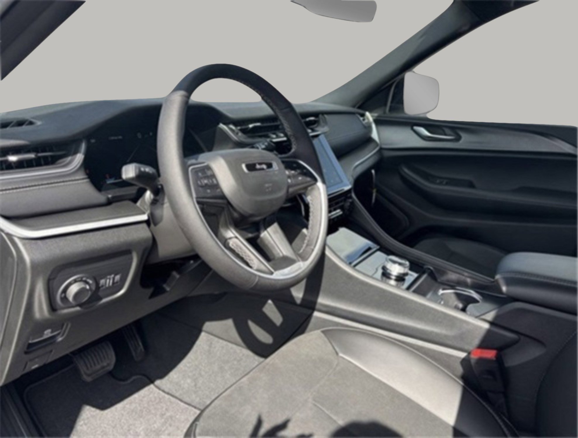 2025 Jeep Grand Cherokee Altitude photo 17