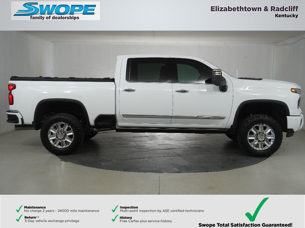 2024 Chevrolet Silverado 2500HD High Country photo 2