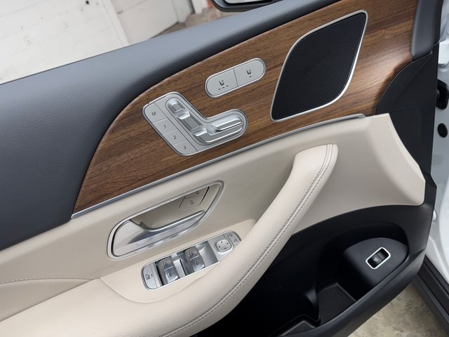2025 Mercedes Benz GLE 350 4MATIC photo 10