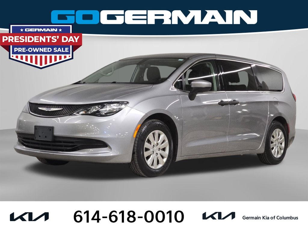 2020 Chrysler Voyager