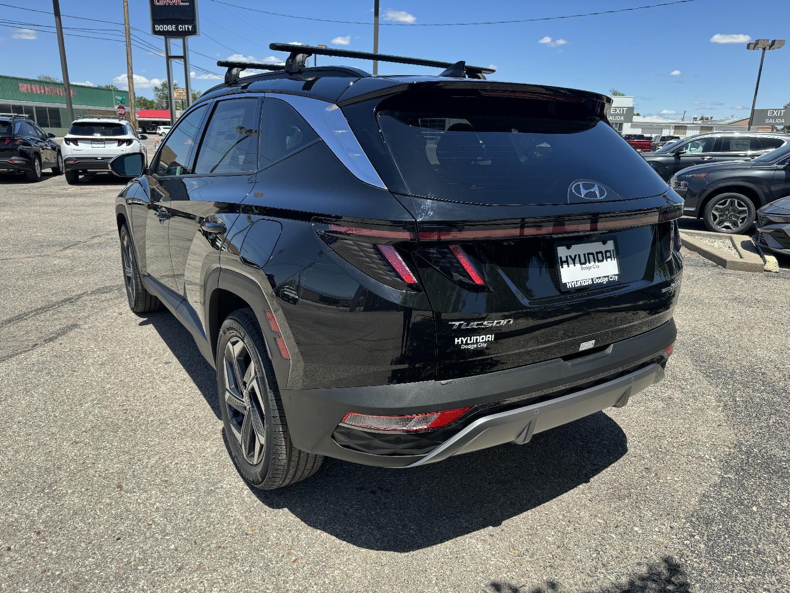 2024 Hyundai Tucson Hybrid Limited photo 3