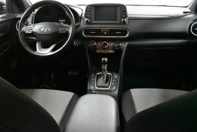 2021 Hyundai Kona SEL Plus photo 16