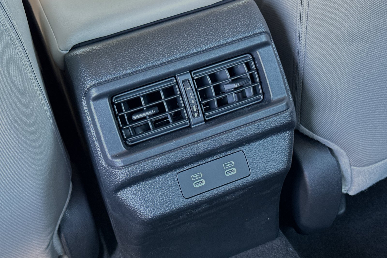 2025 Honda Accord LX photo 13