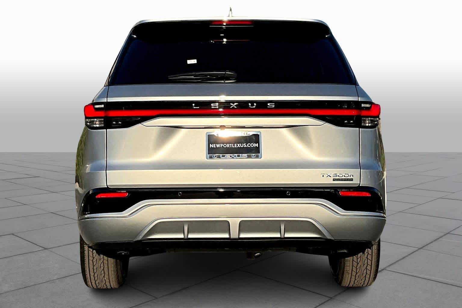 2026 Lexus TX 500h F SPORT Performance Premium photo 4