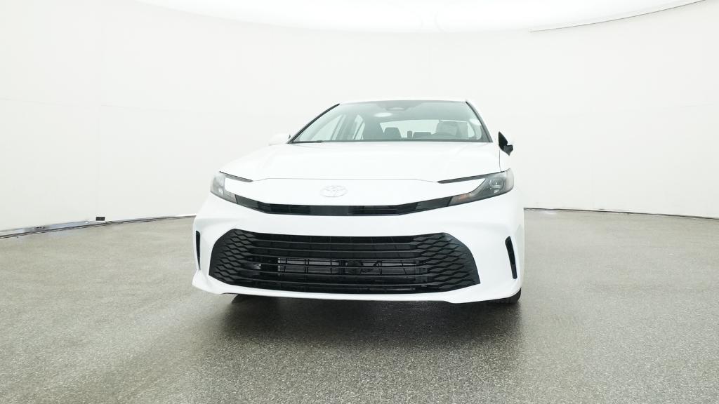 2026 Toyota Camry LE photo 3