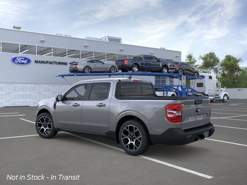 2025 Ford Maverick Lariat photo 3