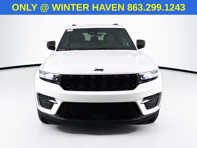 2025 Jeep Grand Cherokee Altitude X photo 2