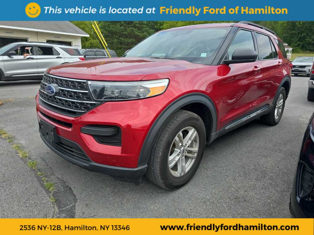 2022 Ford Explorer XLT photo 2