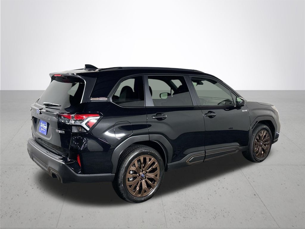 2025 Subaru Forester Sport photo 4