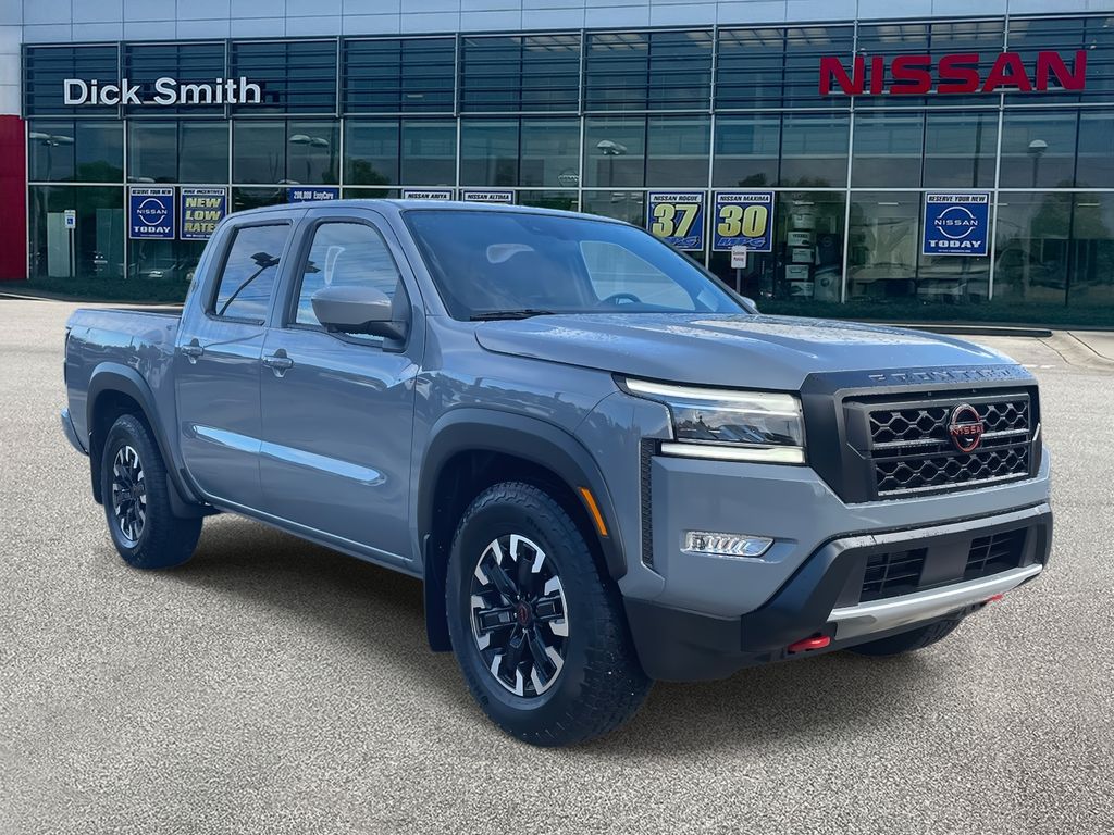 2024 Nissan Frontier PRO-X's photo