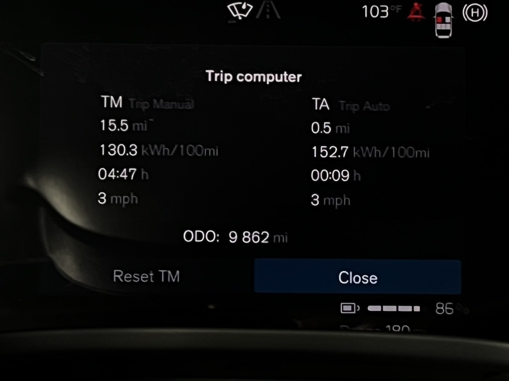 2023 Volvo XC40 Recharge Ultimate photo 14