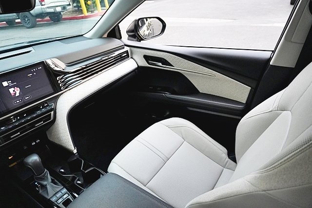 Used 2025 Gray Toyota XLE image 19