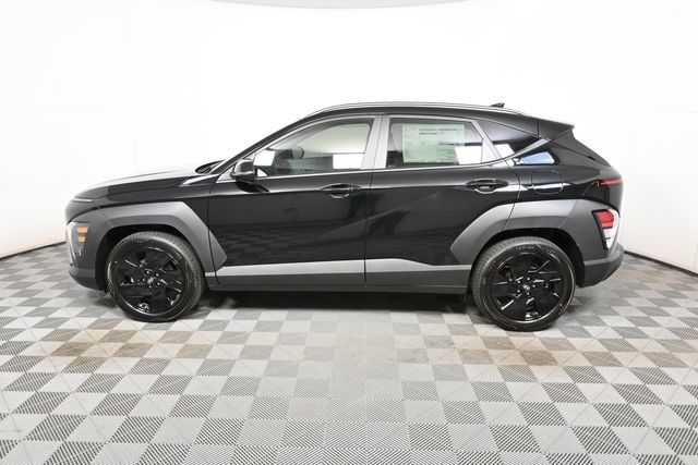 2026 Hyundai Kona SEL photo 2