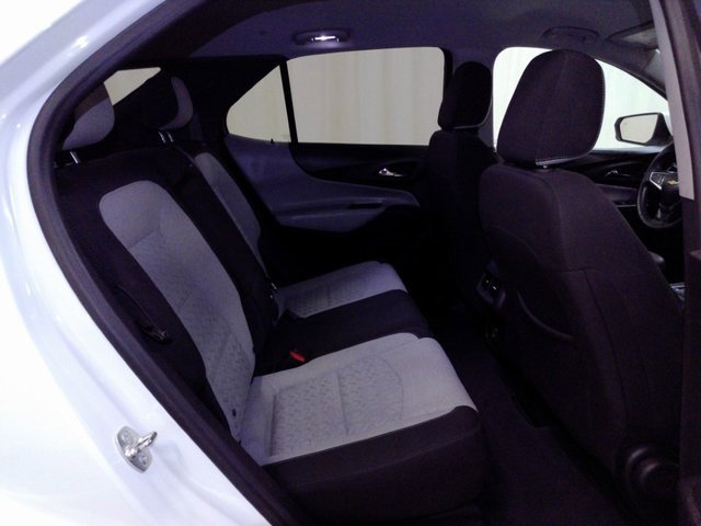 2024 Chevrolet Equinox LT photo 17