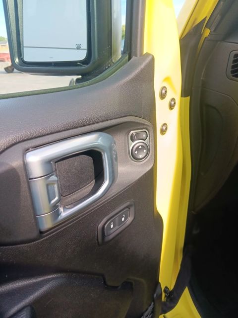 2023 Jeep Wrangler Rubicon 4xe photo 11