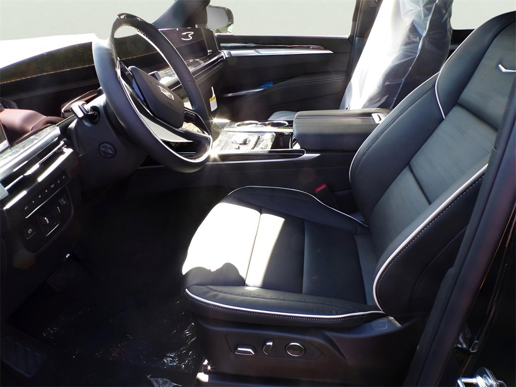 2026 Cadillac Escalade Sport photo 7