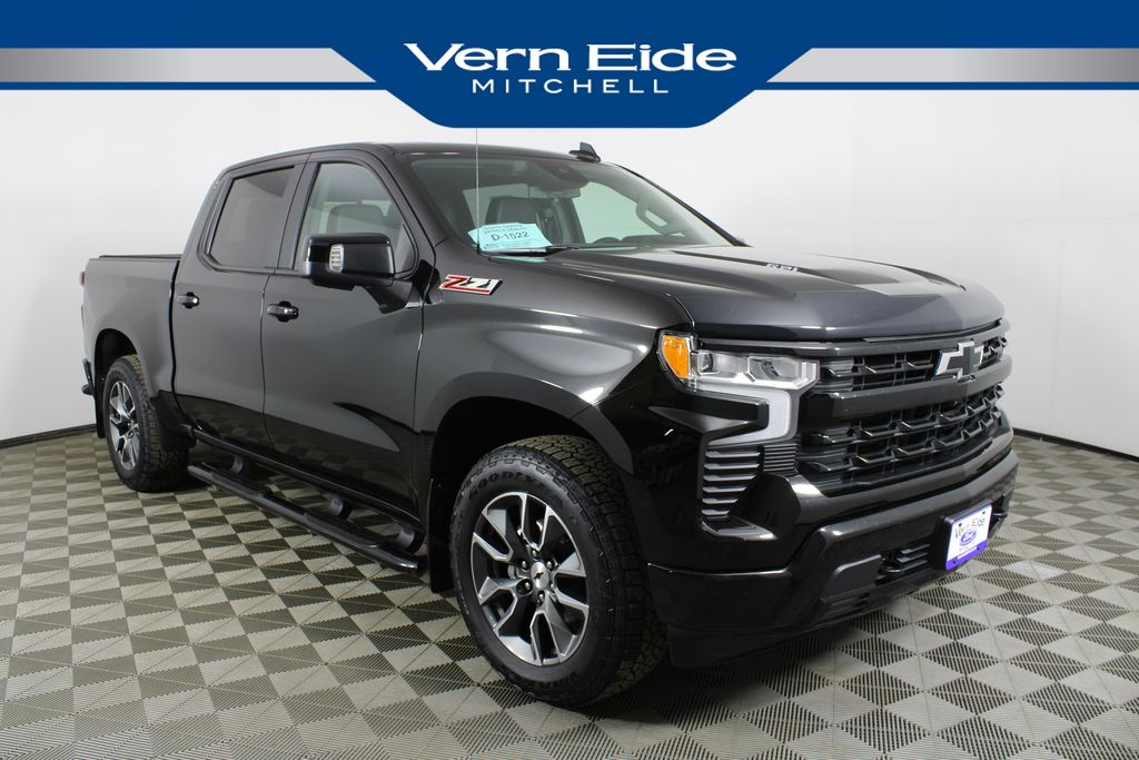 2023 Chevrolet Silverado Base's photo