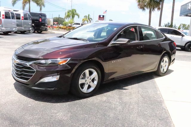 2020 Chevrolet Malibu LS photo 4