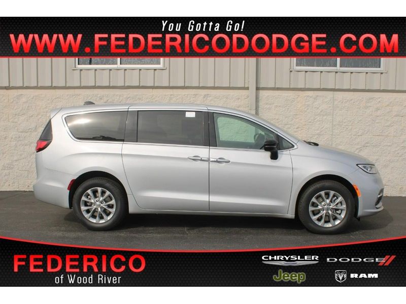 New 2024 Chrysler Pacifica Touring L AWD Passenger Van in Wood 