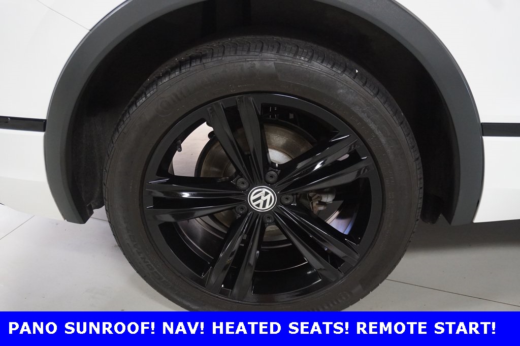 2019 Volkswagen Tiguan SEL R-Line photo 38
