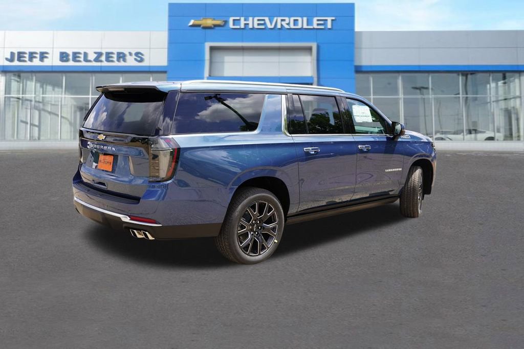 2025 Chevrolet Suburban High Country photo 3