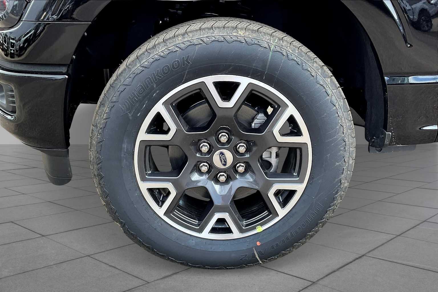 2025 Ford F-150 STX photo 11